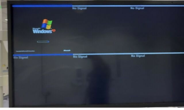10656054 EZIO Large Display 55" - CATH Lab Monitor