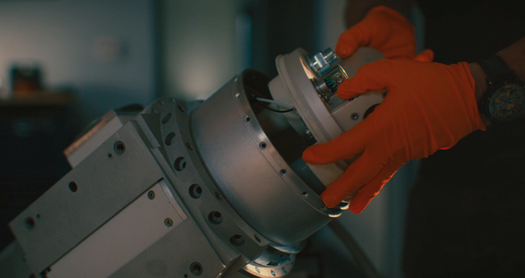 MRC-200 housing assembly