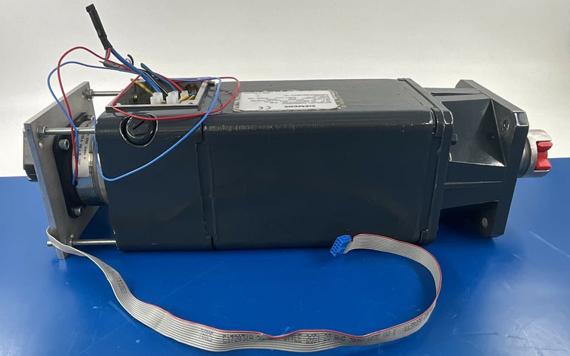SERVO MOTOR ASM (1HU3056-0AF01-Z) SIEMENS