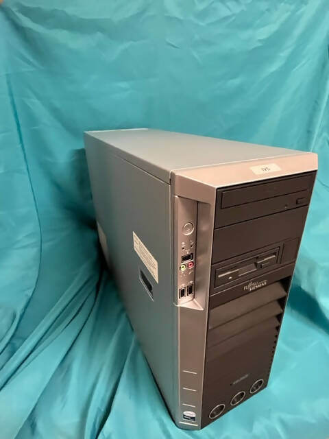 Siemens Fujitsu Tower PC R640 #10498048 / #10141419 — Shop Med Parts
