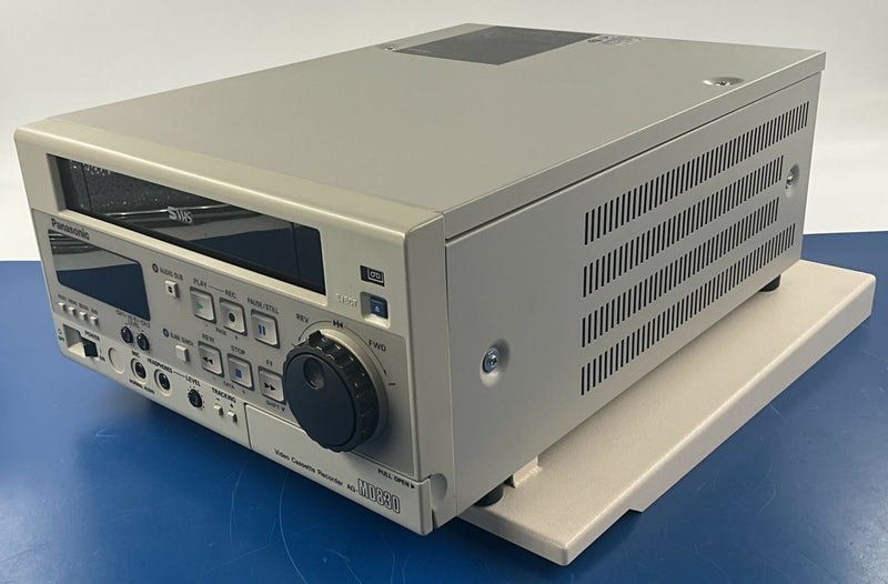 VIDEO CASSETTE RECORDER (AG-MD830P) PANASONIC